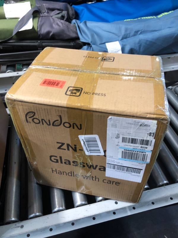 Photo 1 of PONDON 4 Gallon Smart Fish Tank, Glass Betta Tank with Filter and Light, Beta Fish Aquarium Startar Kit with Automatic Feeder