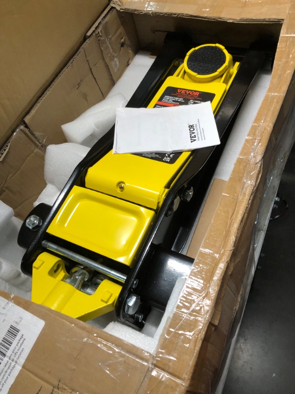 Photo 5 of ***MISSING HANDLE/ROD - SEE PICTURES - UNABLE TO VERIFY FUNCTIONALITY***
VEVOR 3 Ton Low Profile , Aluminum and Steel Racing Floor Jack with Dual Pistons Quick Lift Pump for Sport Utility Vehicle, Lifting Range 3-6/11"-19-11/16", yellow,black