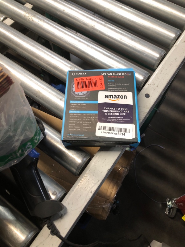 Photo 1 of Lian Li UNI Fan SL-Infinity 120 Reverse Blade-Single Pack-ARGB Fan-Daisy-Chain Design-Infinity Mirror-Cable Management-Customizable Lighting Effects-Black-(UF-RSLIN120-1B)