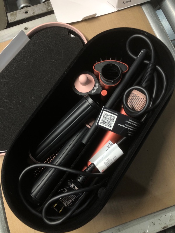 Photo 3 of (POWER TESTED) Dyson Special edition Airwrap™ Complete long multi-styler in Strawberry bronze and blush pink with Detangling comb