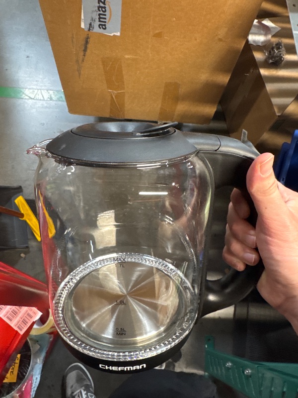 Photo 1 of (PARTIAL SET) (MISSING BOTTOM TO HEAT) Chefman 1.7 er Electric Kettle With Easy Fill Lid, Cordless With Removable Lid And 360 Swivel Base, LED Indicator Lights