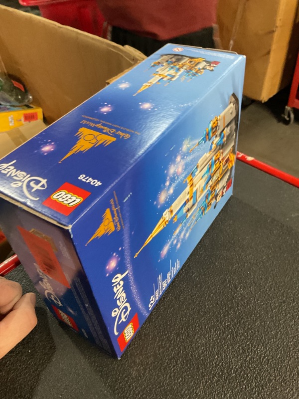 Photo 2 of ***(PARTS ONLY/ LOOSE AND NON LEGO BRAND LEGOS INSIDE/ NO RETURNS OR REFUNDS)***
LEGO Disney Mini Castle 40478