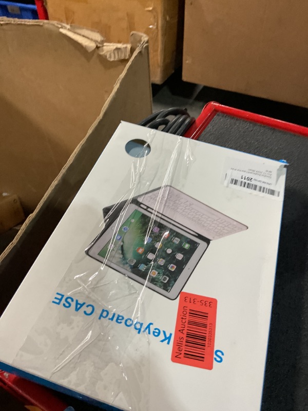 Photo 1 of Divufus Keyboard Case for iPad Pro 11 Inch (M4) 2024 [Magnetic Detachable Wireless Keyboard][Support 3 System] Flip Stand Case with Pencil Holder for iPad 11” Pro 2024 (M4), Blue