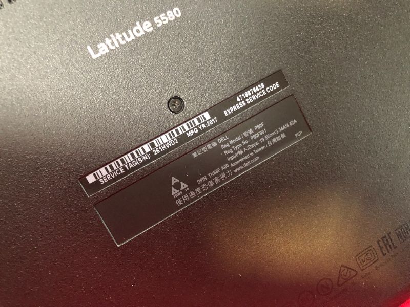 Photo 3 of Dell Latitude 5580 Intel Core i7-7820HQ 16GB DDR4 512GB SSD 15.6" Windows 10 Pro Laptop (Renewed)
