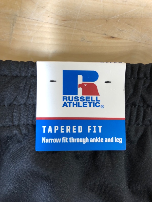 Photo 3 of Russell Athletic Men's Arrival Tapered Pants Size XL