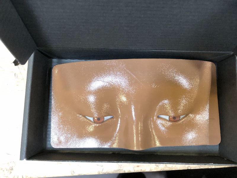 Photo 1 of EYE MAKE UP FACE PRACTICE BOARD