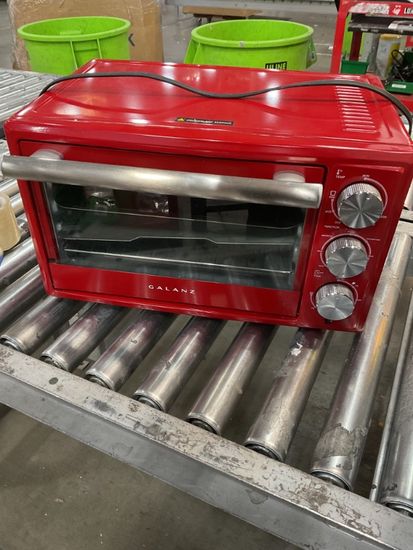 Photo 2 of ** see notes* Galanz GRH1209RDRM151 Large 6-Slice Retro Toaster Oven with True Convection 8-in-1 Combo, Toast, Roast, Broil, 12” Pizza, Dehydrator with Keep Warm Setting, 0.9 Cu.Ft, Red