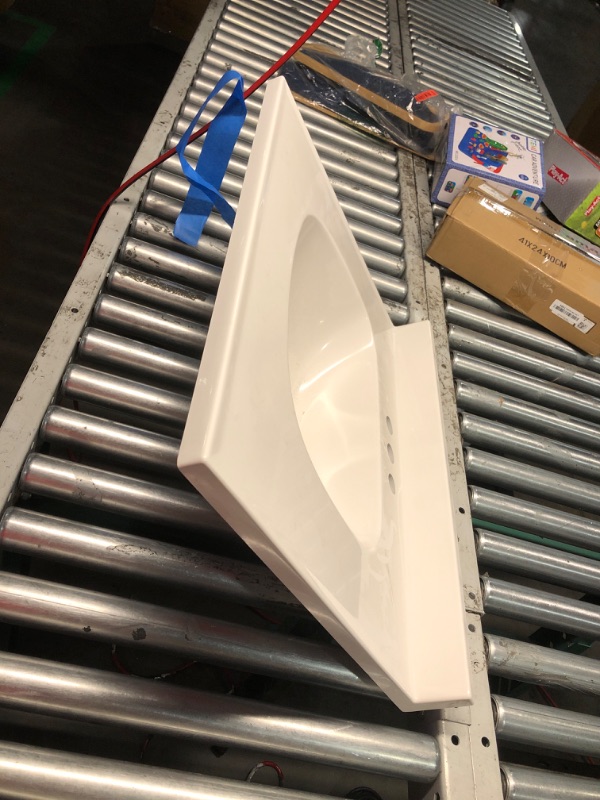 Photo 1 of ***USED - MAJOR DAMAGE - NO PACKAGING - MISSING PARTS - SEE PICTURES***
Project Source 24-in White Single Sink Bathroom Vanity with White Cultured Marble Top