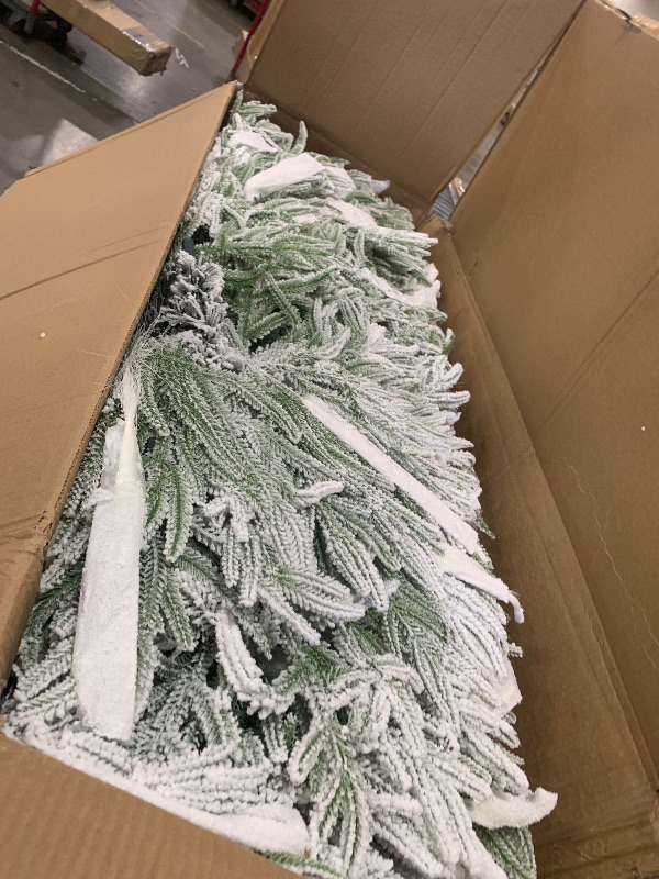 Photo 1 of Hotop 9ft Flocked Natural Drooping Pampas Christmas Tree with Light Battery Powered Frosted Norfolk Christmas Tree Snowy Pampas Christmas Tree for Xmas Home Workplace Celebration Embellishment Decor