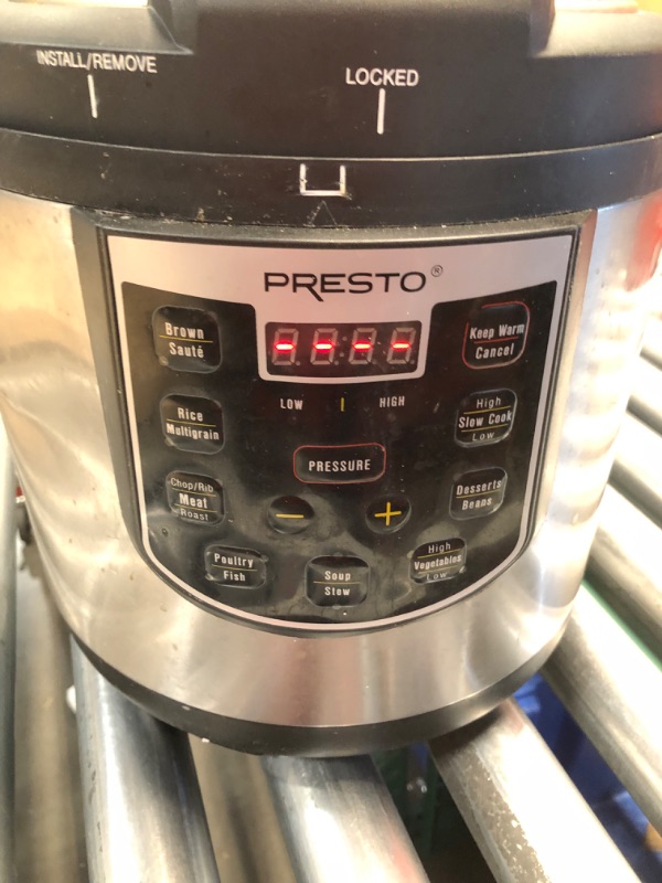 Photo 6 of ***HEAVILY USED AND DIRTY - POWERS ON - UNABLE TO TEST FURTHER***
Presto 02141 6-Quart Electric Pressure Cooker, Black, Silver, Stainless steel