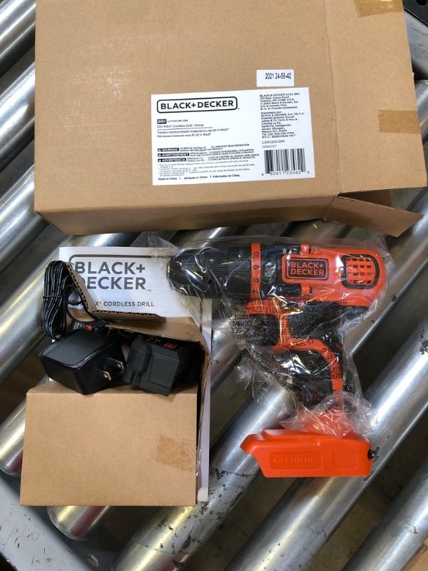 Photo 2 of Black & Decker 20V MAX Lithium Drill/Driver