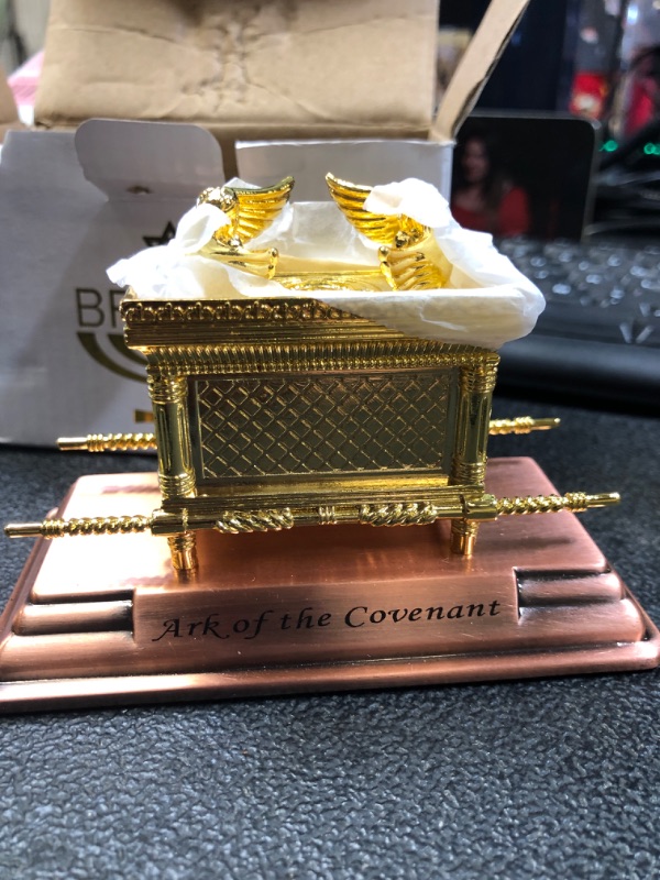 Photo 2 of Ark of The Covenant Ornament, Replica Gold Plated Religious Statue with Contents, Aaron‘s Rod/Manna/Ten Mandments Stone, 28X17X21cm Home Classical Decoration(Large)