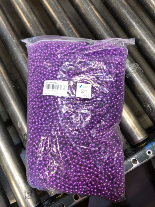 Photo 2 of 144 Pcs Mardi Gras Beads Bulk, 33 Inch 7mm Carnival Beaded Necklaces Decorations For Mardi Gras Festivals, Mardi Gras Parades, Night Club Dress-up Events Party Costume purple