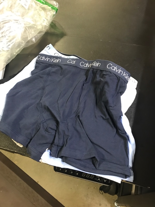 Photo 2 of 4 pack Calvin Klein Little Modern Cotton Boxer Briefs,  Pack Breathable Underwear for Boys
size large 