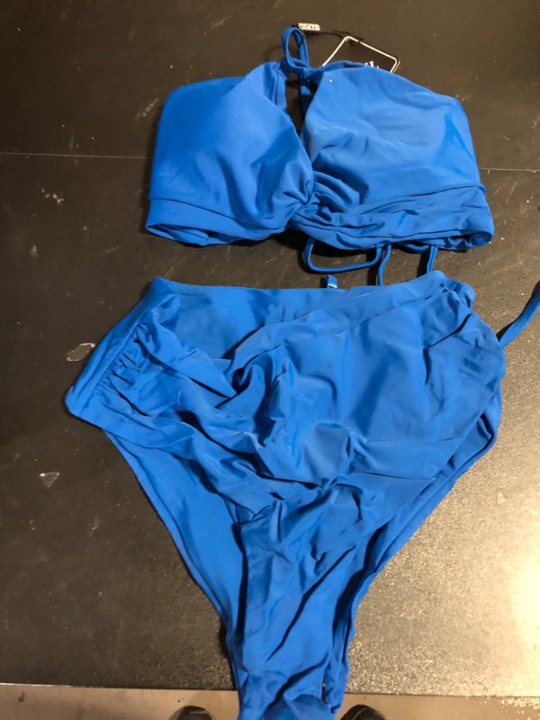 Photo 1 of  Women's Bikini Sets Two Piece Swimsuits 
 SIZE SMALL