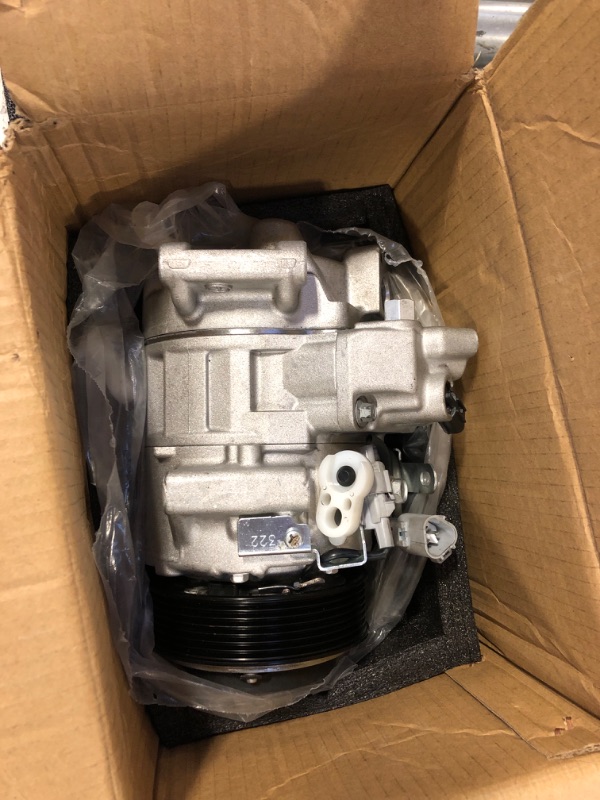 Photo 2 of A/C AC Air Conditioning Cooling Compressor Pump .Compatible For TOYOTA. Compatible For SIENNA. 2GRFE 3500CC 8832028420 88320-28420 4471908222 4471906012