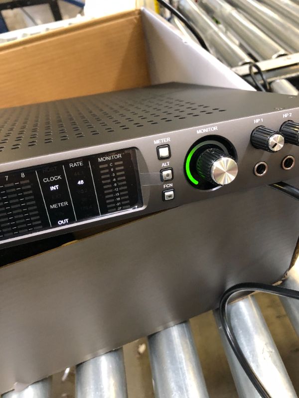 Photo 1 of Universal Audio Apollo X8 Thunderbolt 3 Audio Interface

