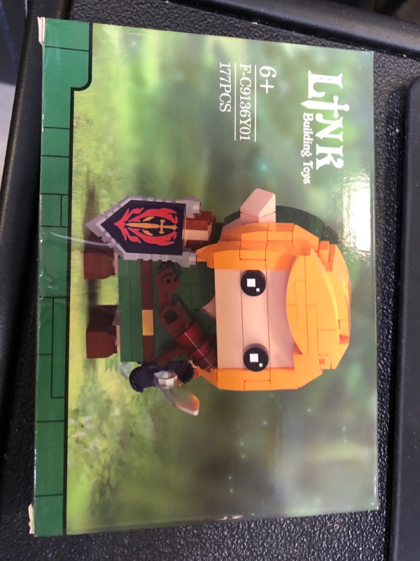 Photo 1 of Link and Princess Building Set, Link Action Figures Holding Master Sword and Hylian Shield, Great Toys Gifts for Fans Kids Adults(306 Pieces)