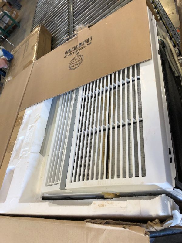 Photo 2 of 14,000 BTU Window Air Conditioner
