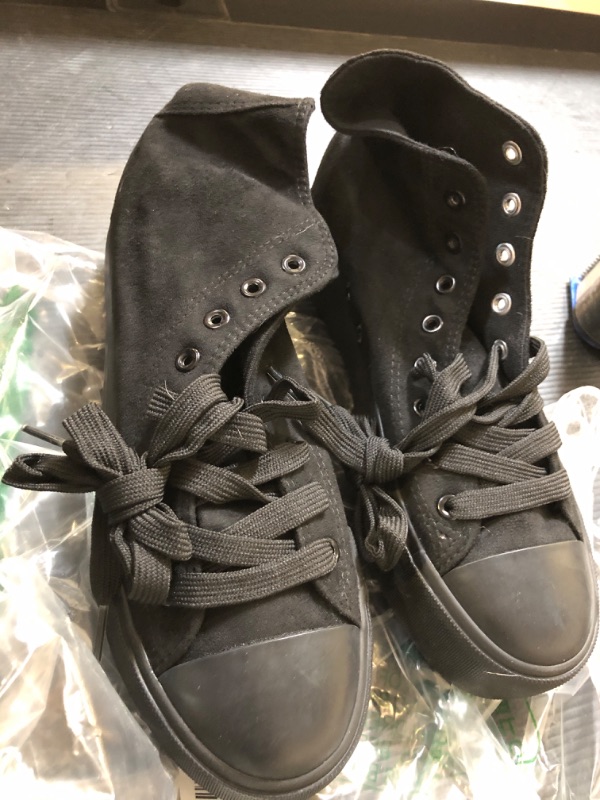 Photo 1 of  high top shoes - black - size 9 womens 