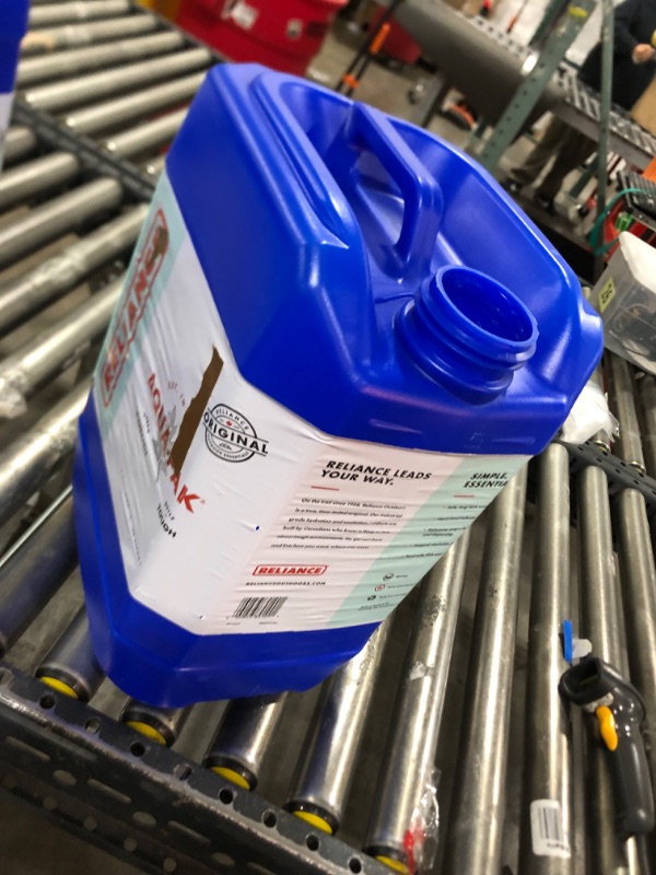 Photo 1 of Reliance Products Aqua-Pak 5 Gallon Rigid Water Container, Blue, 11.5 Inch x 9.1 Inch x 15.4 Inch