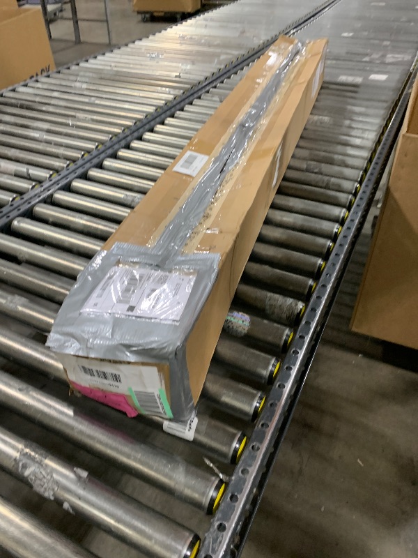 Photo 1 of Tgzwme Natural Reed Fencing Rolls,5.5FT X 16.4FT Reed Screen Curtain Balcony Reed Fence Bamboo Screen Fencing for Outdoor Backyard Patio?Brown?