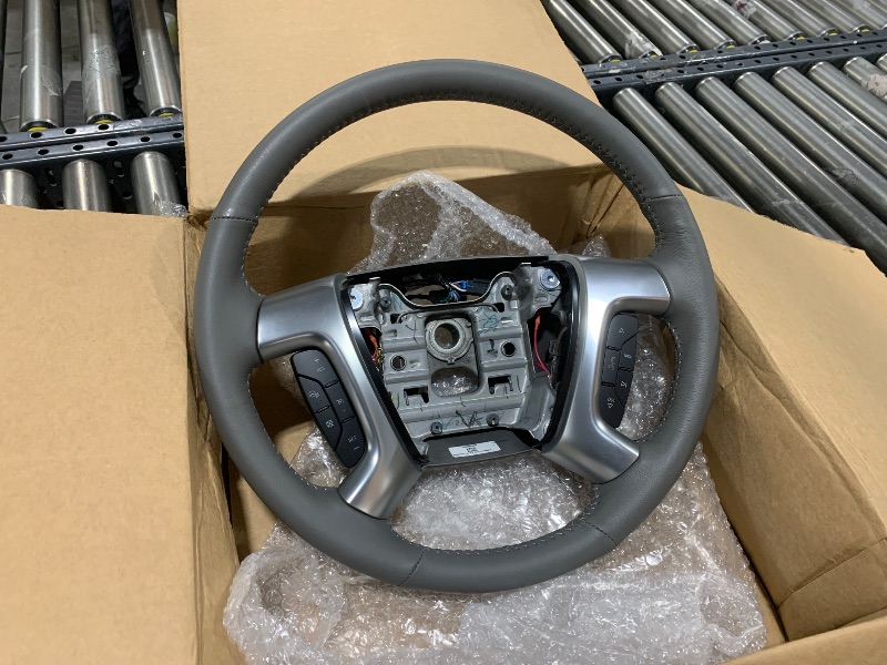 Photo 2 of GM Parts 84096920 Dark Titanium Steering Wheel