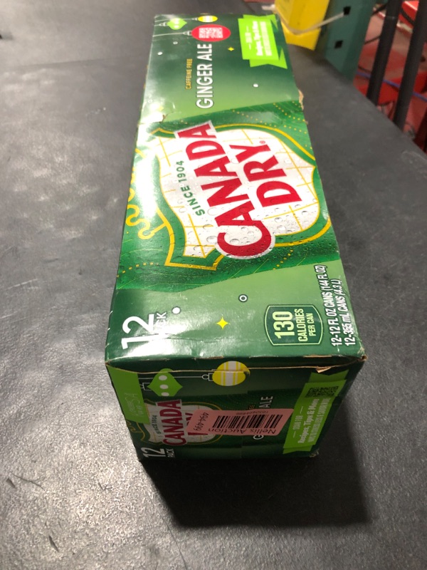 Photo 2 of Canada Dry Ginger Ale Soda, 12 fl oz cans (Pack of 12) Ginger 12 Fl Oz (Pack of 12) -