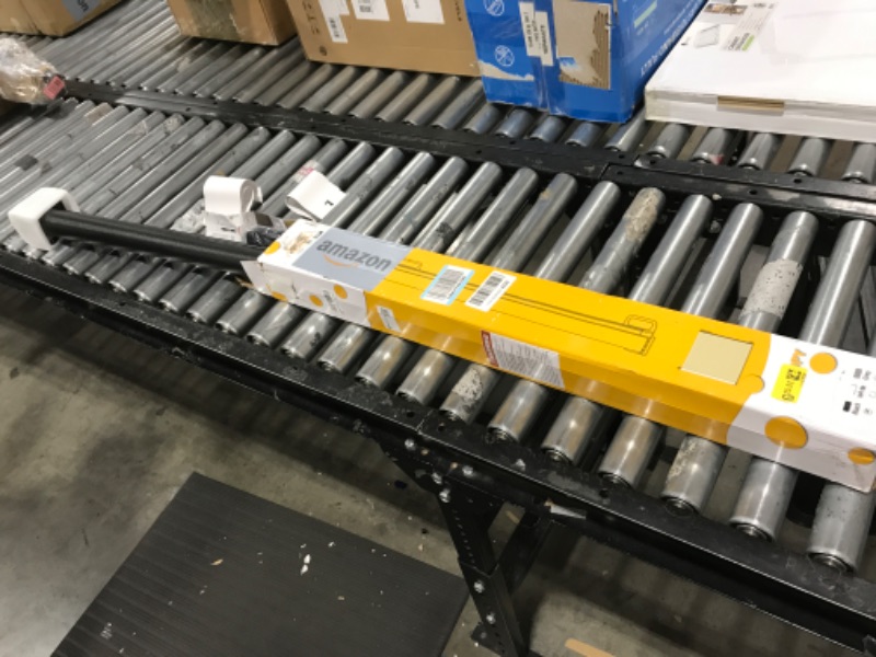 Photo 1 of Geeetech Upgrade BL- Touch V3.2 Auto Bed Leveling Sensor with 4 Brackets for All Ender 3 Series, Ender 5, Ender 5 Pro, Ender 5s, CR10, CR10 V3 Printer. BL - Touch Kit for 8 or 32 Bit Motherboard