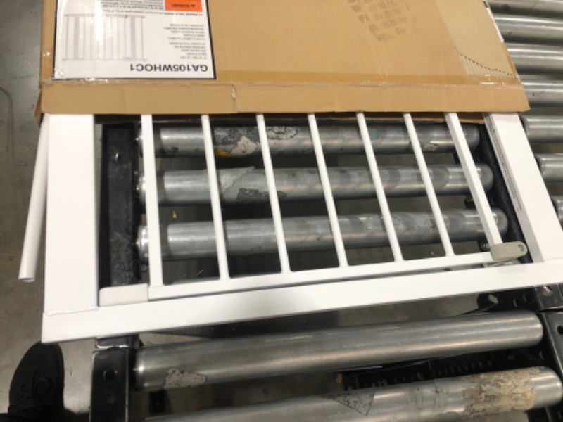 Photo 1 of Safety 1st Easy Install 28" High Walk Thru Gate