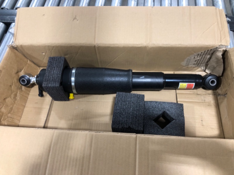 Photo 1 of TEKKOAUTO Pair Rear Air Ride Suspension Shocks Replacement for Cadillac Escalade GMC Yukon XL Chevy Avalanche 1500 Suburban 1500 Tahoe 1500 2000-2014 25979391 25979394, ONLY ONE SHOCK