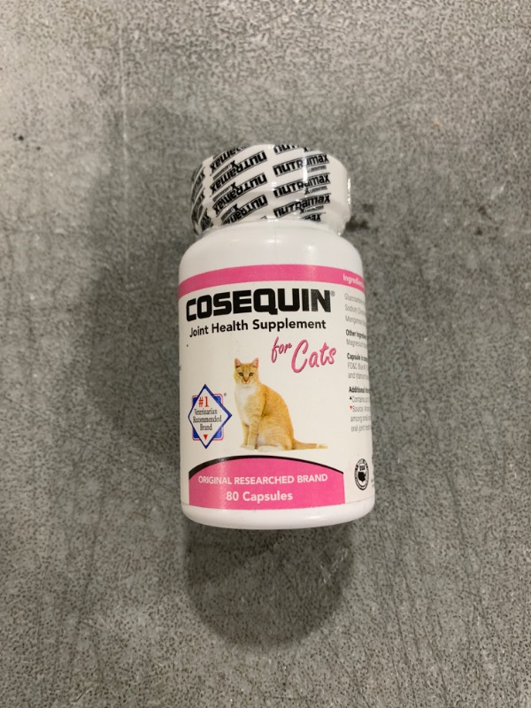 Photo 2 of Nutramax Cosequin 80 Sprinkle Capsules for Cats