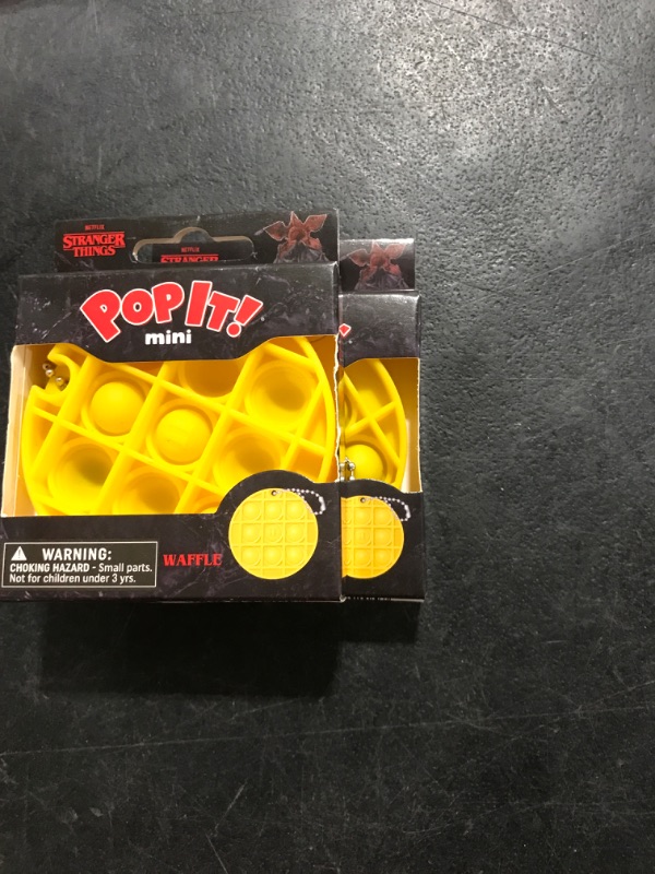 Photo 2 of 2 PACK Buffalo Games - Pop It! Mini - Waffle