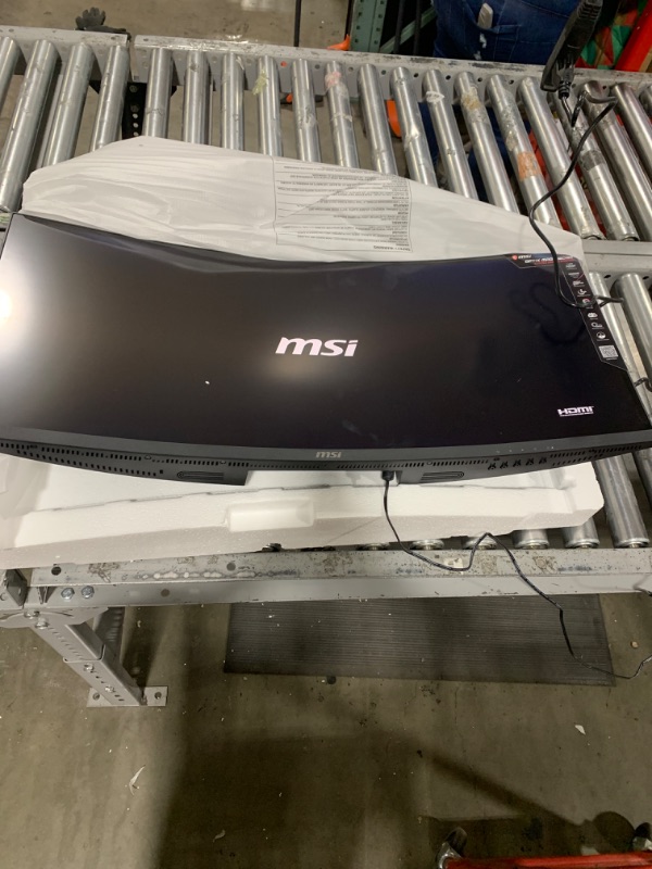 Photo 1 of MSI Optix MAG342CQR 1500R Curvature 21:9 Aspect Ratio Narrow Bezel 1ms 3440 x 1440 (UWQHD) 144Hz Refresh Rate Tilt/Swivel/Height/Pivot Adjustment 34" AMD Freesync Gaming Curved Monitor, Black