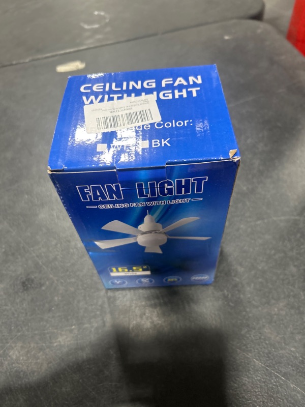 Photo 1 of Qoosea Socket Ceiling Fan with Light and Remote Ceiling Fans with 3 Light Modes & 3 Wind Speeds E27 Base Easy Installation Socket Fan Light for Bedroom Kitchen Living Laundry Room Garage (White)