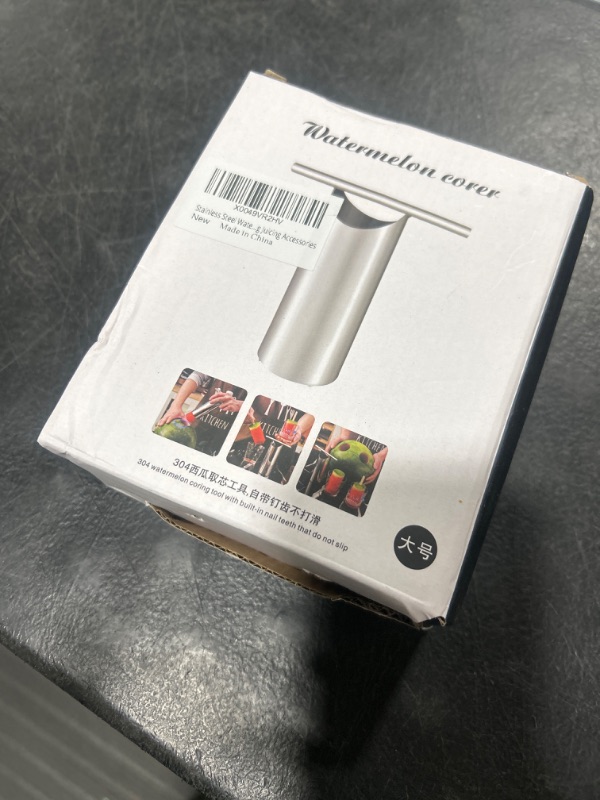 Photo 1 of Stainless Steel Watermelon Cutter - Easy To Juice- Watermelon Puncher with Round-Shape Slice - Creative Melon Opener - Making Juicing Accessories