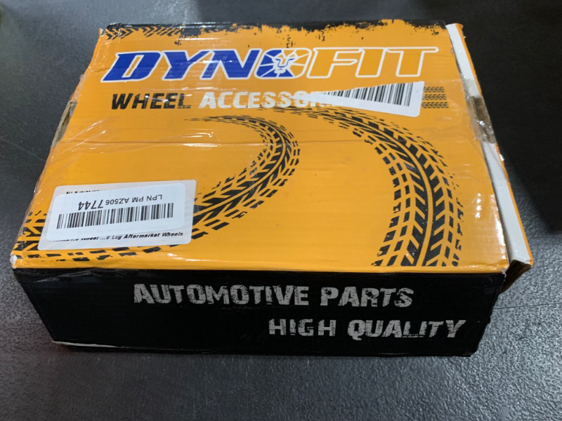 Photo 2 of DYNOFIT 14mmx1.5 Wheel Lug Nuts, 32x Chrome M14x1.5 Lug Nut,Conical/Cone Bulge Seat, Closed End Long Extended XL Spline with 1 Socket Key Fits 8 Lug Aftermarket Wheels