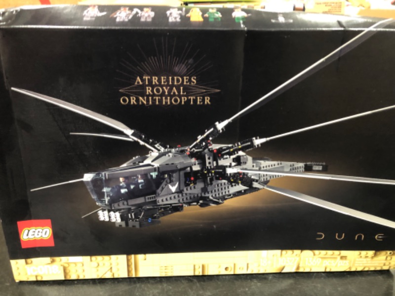 Photo 2 of Icons Dune Atreides Royal Ornithopter Build and Display Set 10327