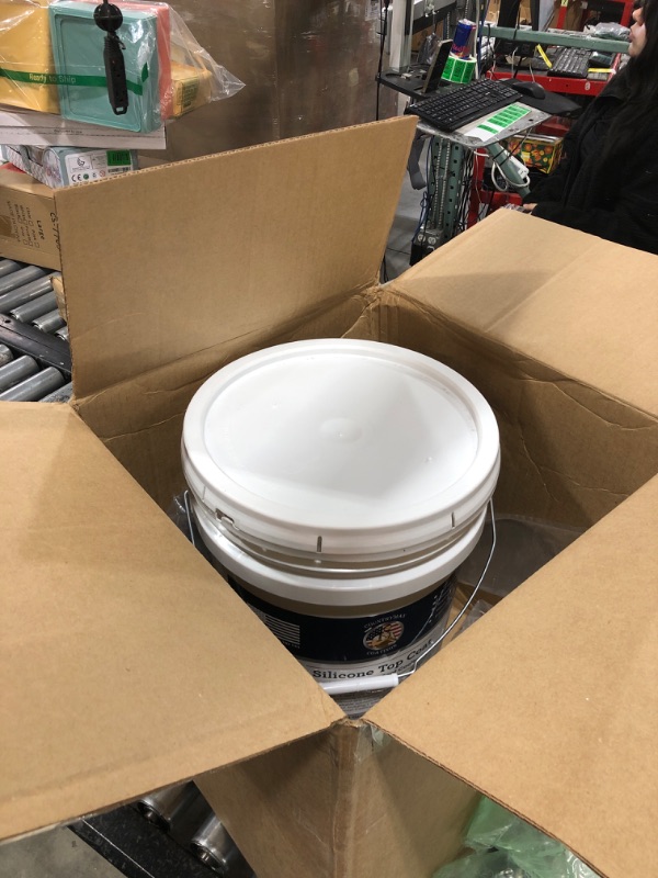 Photo 3 of Countryman Coatings - 100% Silicone Roof Coating - Restore Your Roof in a Day - Seal Leaks, Cracks, Seams, Penetrations - Adheres to All Surfaces (1 Gallon, White)
