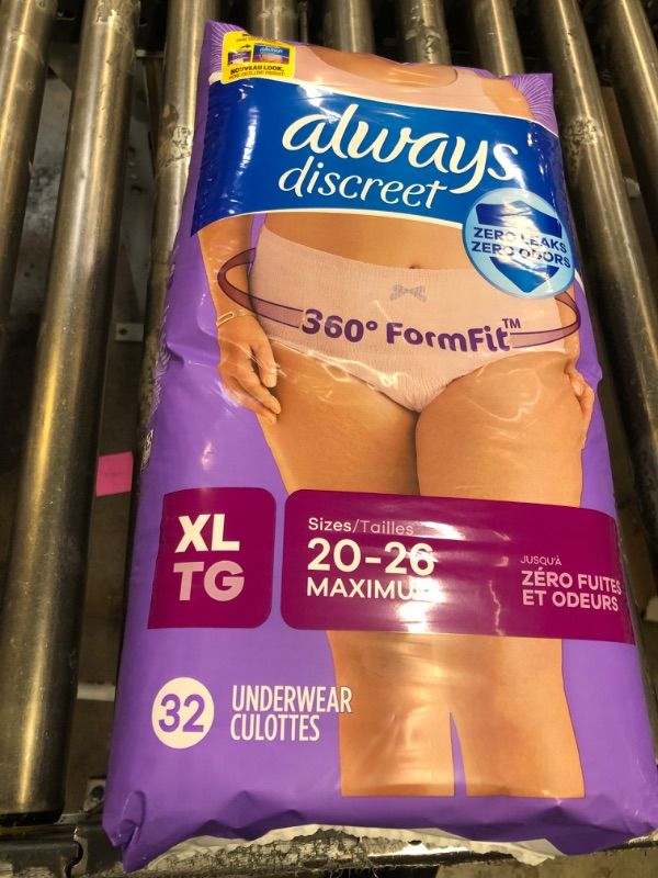 Photo 1 of Always Discreet Adult Incontinence Underwear for Women and Postpartum Underwear size xl 
32 ct 