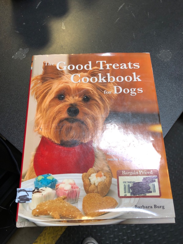 Photo 2 of Good Treats Cookbook for Dogs: 50 Home-Cooked Treats for Special Occasions Plus Everything You Need to Know to Throw a Dog Party!  – November 1, 2007
