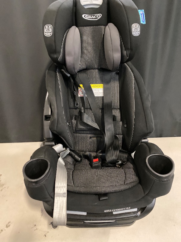 Photo 1 of Graco 4Ever Extend2Fit DLX 4-in-1 Car Seat