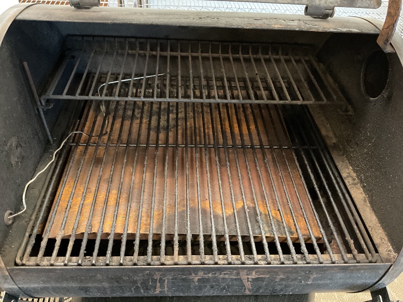 Photo 1 of SEE NOTES!!!!!!!Traeger Grills TFB30KLF Tailgater 20 Portable Electric Wood Pellet Grill and Smoker – Foldable Legs, 6-in-1 Versatility, 300 sq. in. Cooking Space for Tailgating, Camping, and Outdoor BBQ
