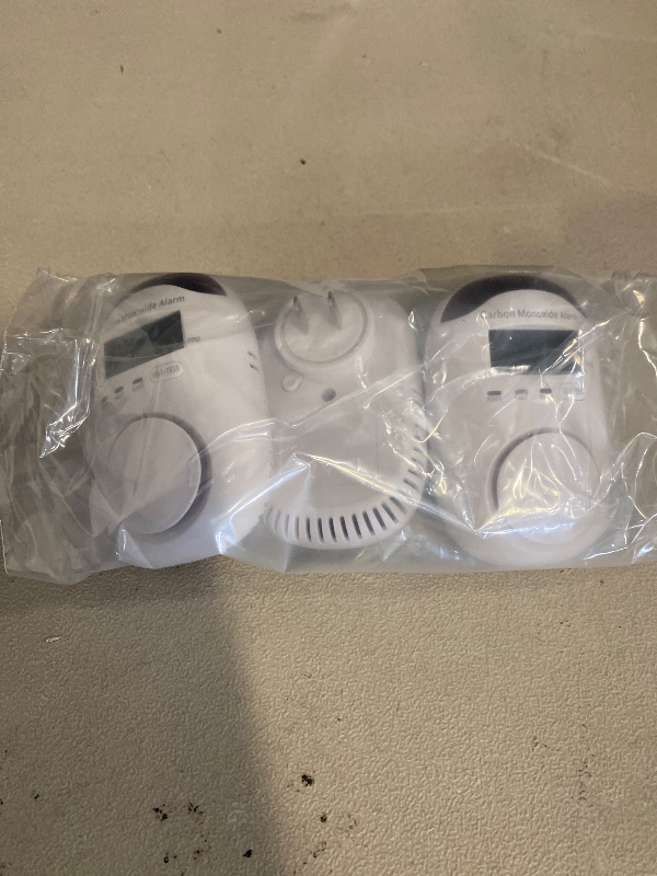 Photo 1 of 3 Packs Carbon Monoxide Detectors - Hembisen Carbon Monoxide Detector Plug in Type CO Alarm Monitor with Digital Display, Accurate & Easy to Read, for Home/Kitchen/Hotel/Bedroom (White)