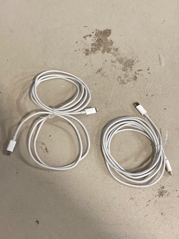 Photo 1 of Lightning to usb c adapter