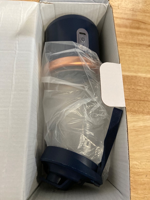 Photo 1 of 6 Blade Small Portable Juicer