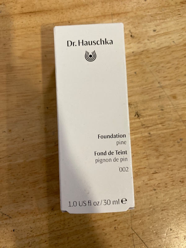 Photo 1 of Dr. Hauschka Foundation 002, Pine 30ml