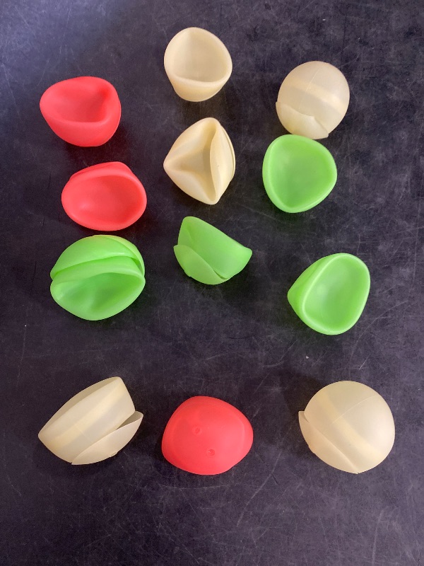 Photo 1 of 12PCS Reusable Silicone Water Balloons for Kids and Adults - Quick One-Hand Water Balloon Toy, Non-Magnetic, Perfect for Summer Parties, Outdoor Activities, Beach and Water Games, with Mesh Bag