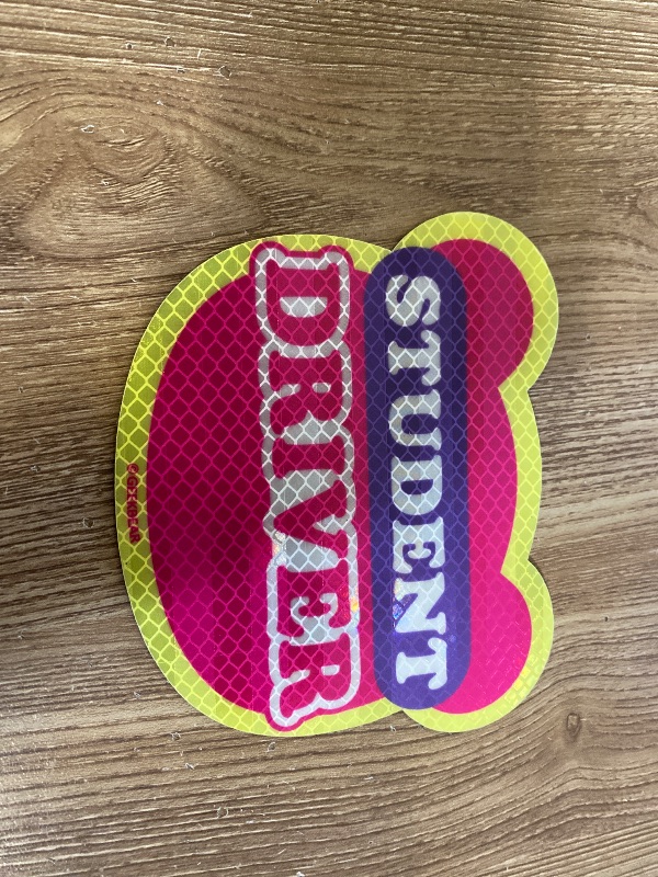 Photo 1 of GEEKBEAR [Signature] Student Driver Car Magnet - Signature Line - Bear Shape 5.6 x 4.7 in (1, Pink)