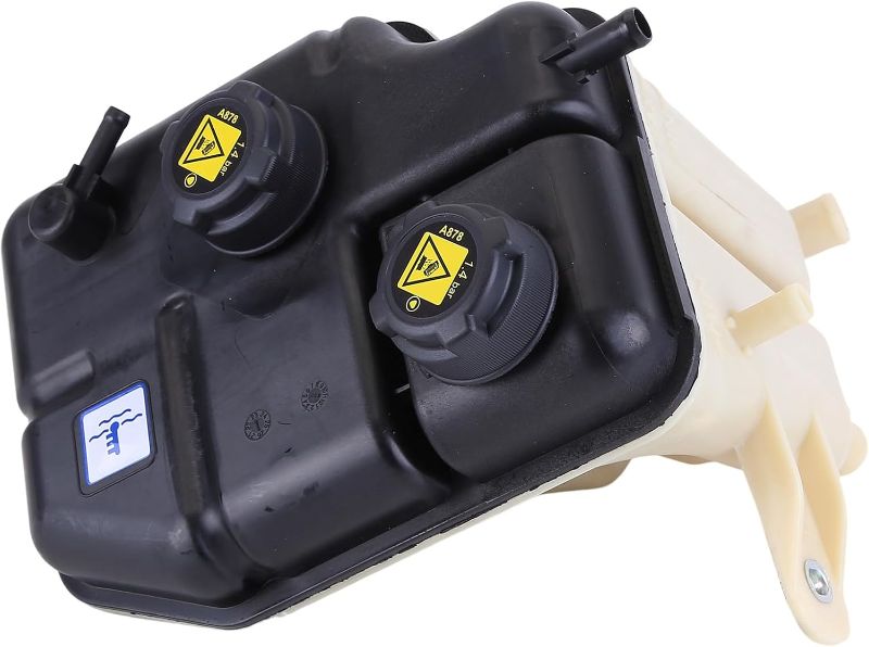 Photo 1 of 670031651 Coolant Expansion Tank Compatible with Quattroporte Ghibli 2014-2018, for Levante 2017 2018 2019 2020 2021 2022 2023 2024 Engine Coolant Overflow Recovery Reservoir Expansion Tank with cap